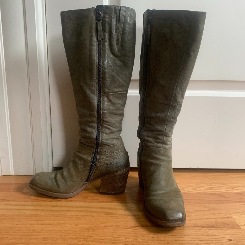Handmade Green Boots, Arnold Churgin sz 39 (8.5)
